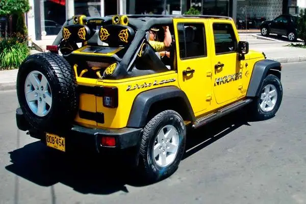 Jeep Wrangler Rubicon — Kicker Build — Galaxi Sound Miami