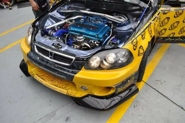 Honda Civic — Kicker Show Build — Galaxi Sound build 11